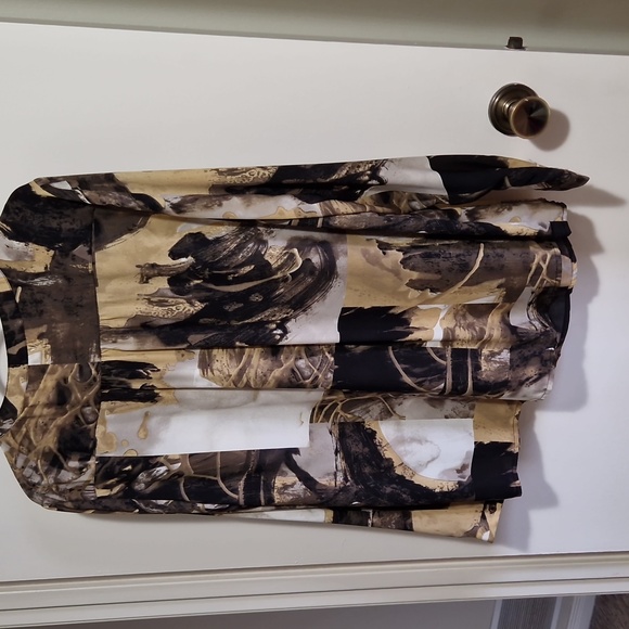 NWOT blouse in browns - Picture 2 of 8